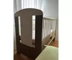 Otroška posteljica in previjalna komoda - Slika 2