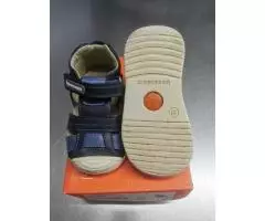 Otroški čevlji /sandali Biomecanics št. 21 + podarimo adidas superge - Slika 3